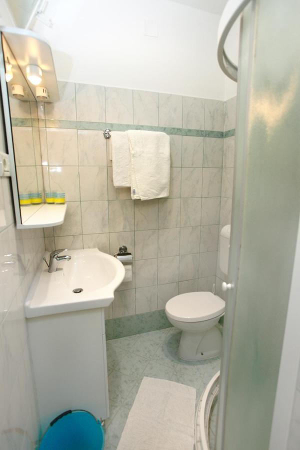 Dino Studio And Room Apartments Portoroz Luaran gambar